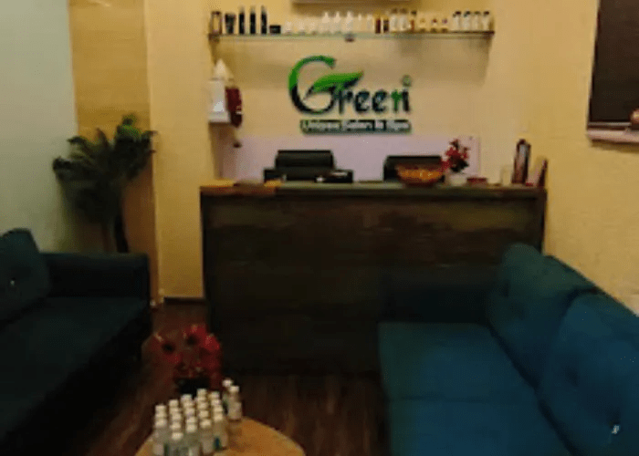 Green Unisex Salon And SpaAhemadabad Altafansari Medium