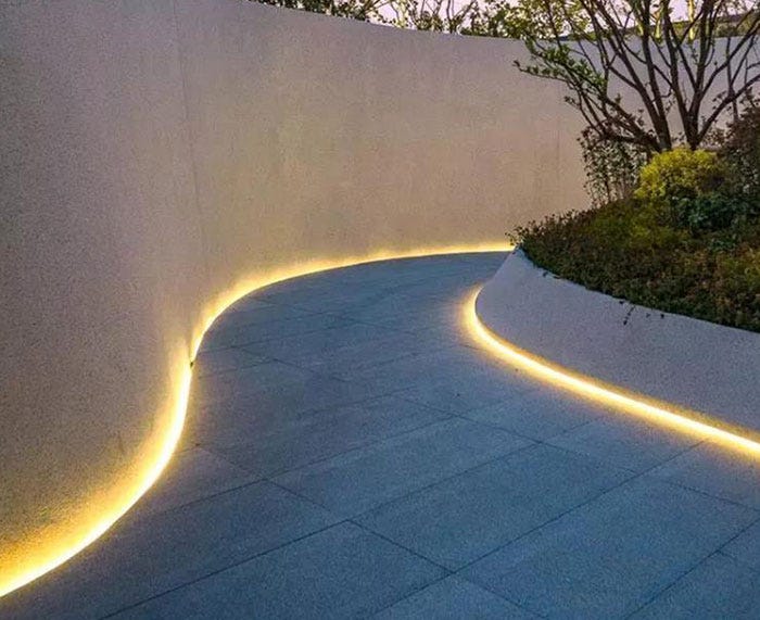 Outdoor LED Strip Light PaneraLux Medium