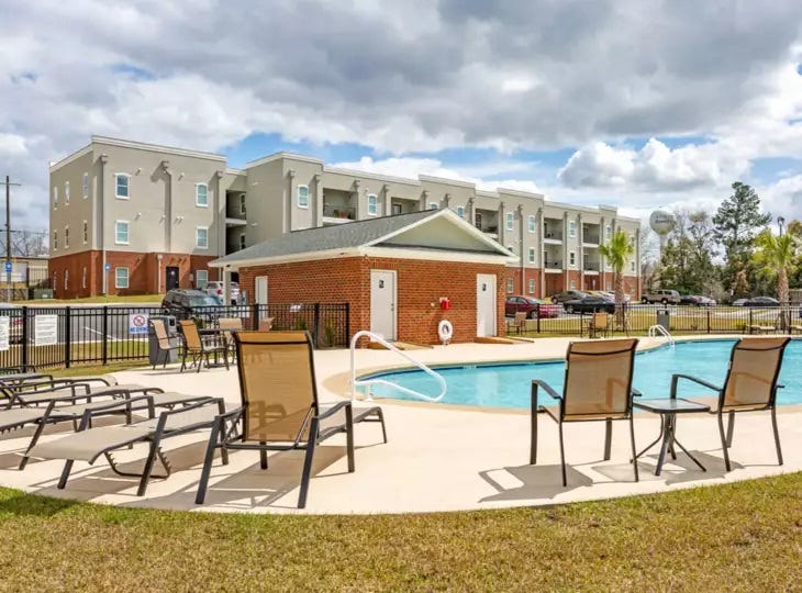 OffCampus Apartments near Valdosta State University by Remerton Mill