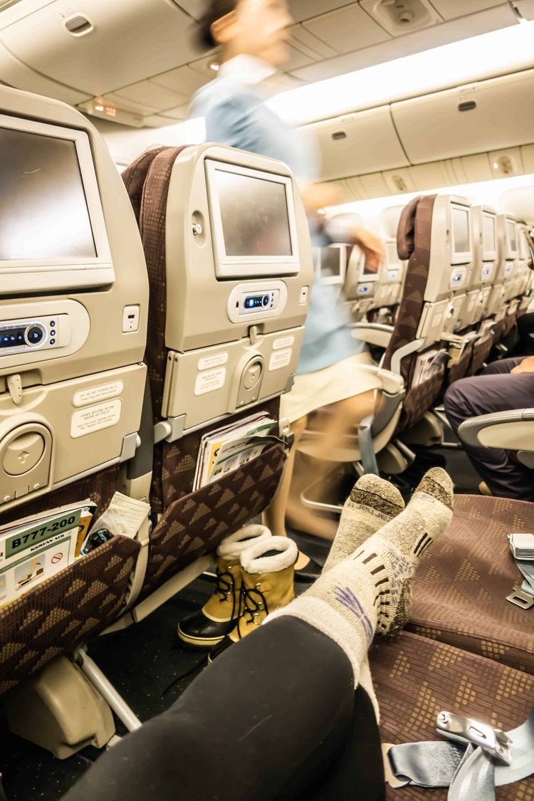 My Top Tips for Long Flights. What I wish I knew about air travel by