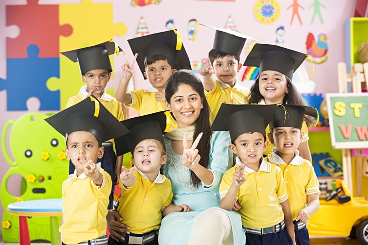 What Minimum Qualifications are Required to be a Nursery School Teacher by Teacher Training