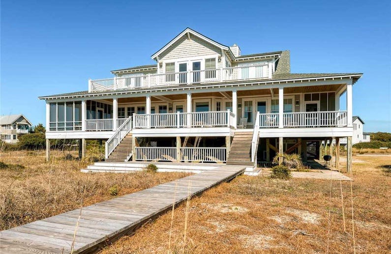Discover the Tranquil Charm of Bald Head Island Vacation Rentals by