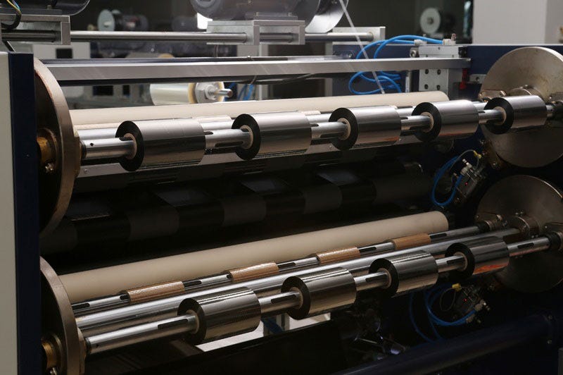 Application of thermal transfer ribbon slitting machine by