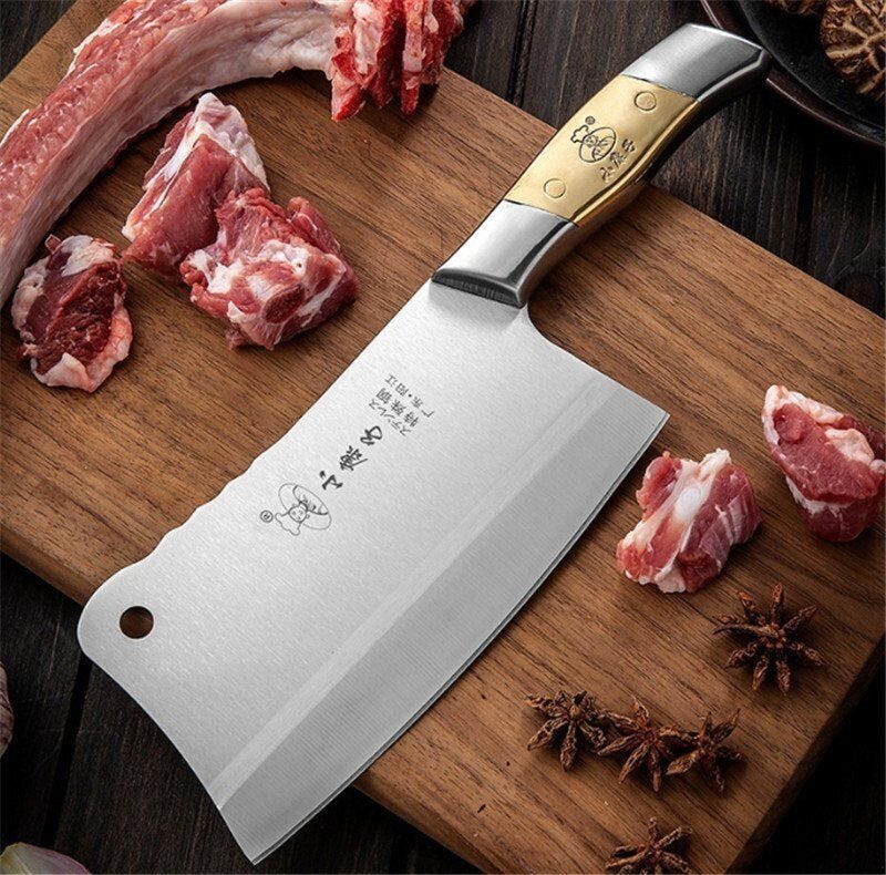 A Guide to Choosing and Using a Meat Knife by Kentmaster Equipment