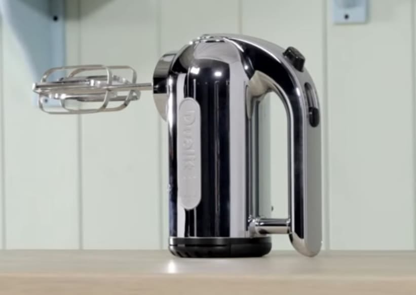 Dualit hand mixer Full review. The best hand mixer with retractable