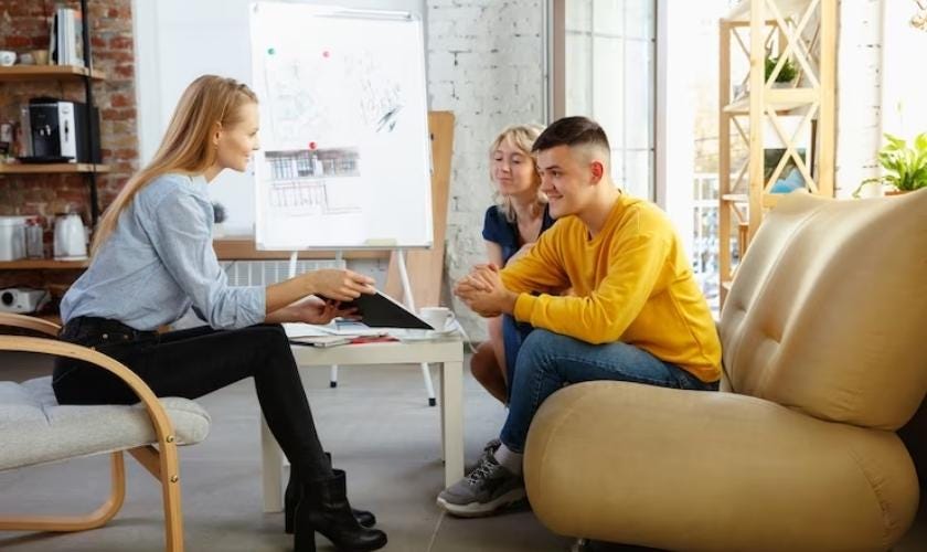 What Exactly Does a Therapist Do? Your Guide to Understanding Therapy