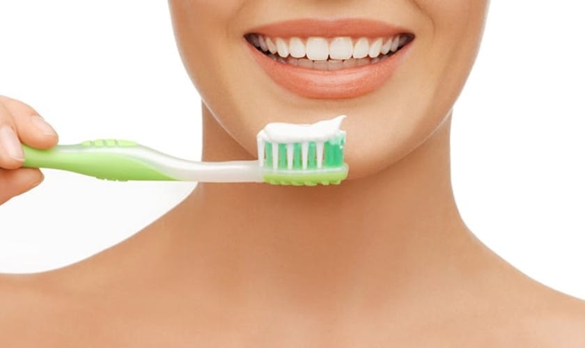 Natural Toothpaste Alternatives Go ChemicalFree Today! Medium