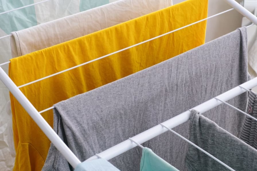 BEST WAY TO DRY CLOTHES WITHOUT A DRYER Savageforhim Medium