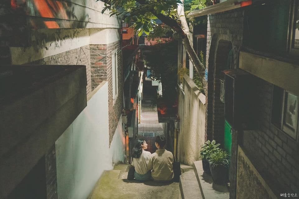 01. The Day We Met. Hari ini adalah hari yang Mentari… by 𝓑𝓲 🌥️ Medium