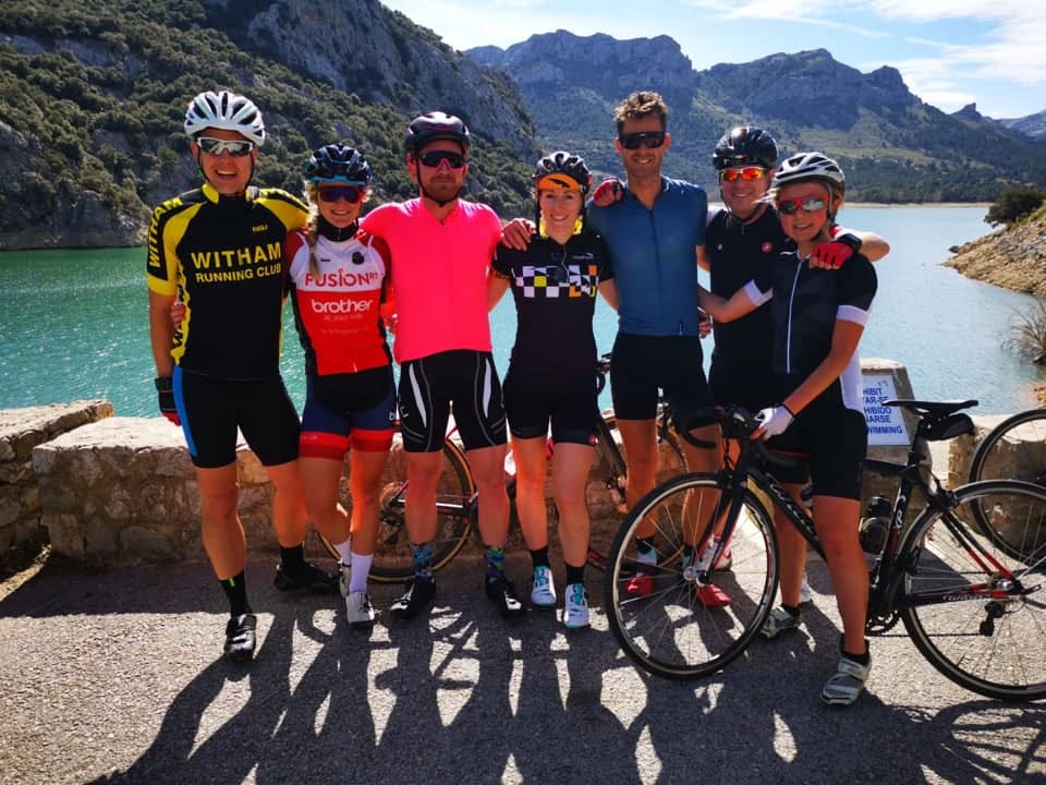 The Benefits of Triathlon Training Camps by Santi Brage Medium