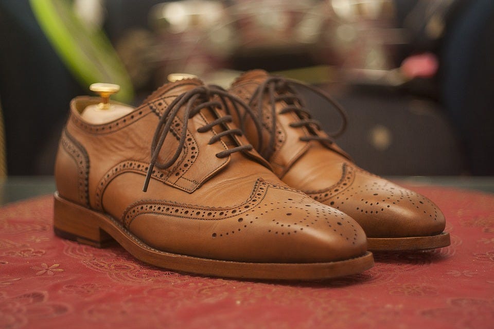 What is the difference between a Brogue and an Oxford shoe? by