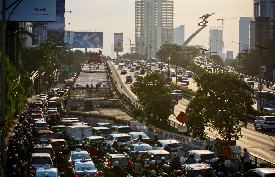 From Traffic Jam to Floods Problems and Challenges in Jakarta Caused