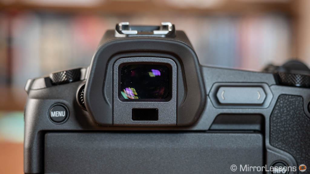 Canon EOS R vs EOS R6 The 10 Main Differences Mirrorless Comparison