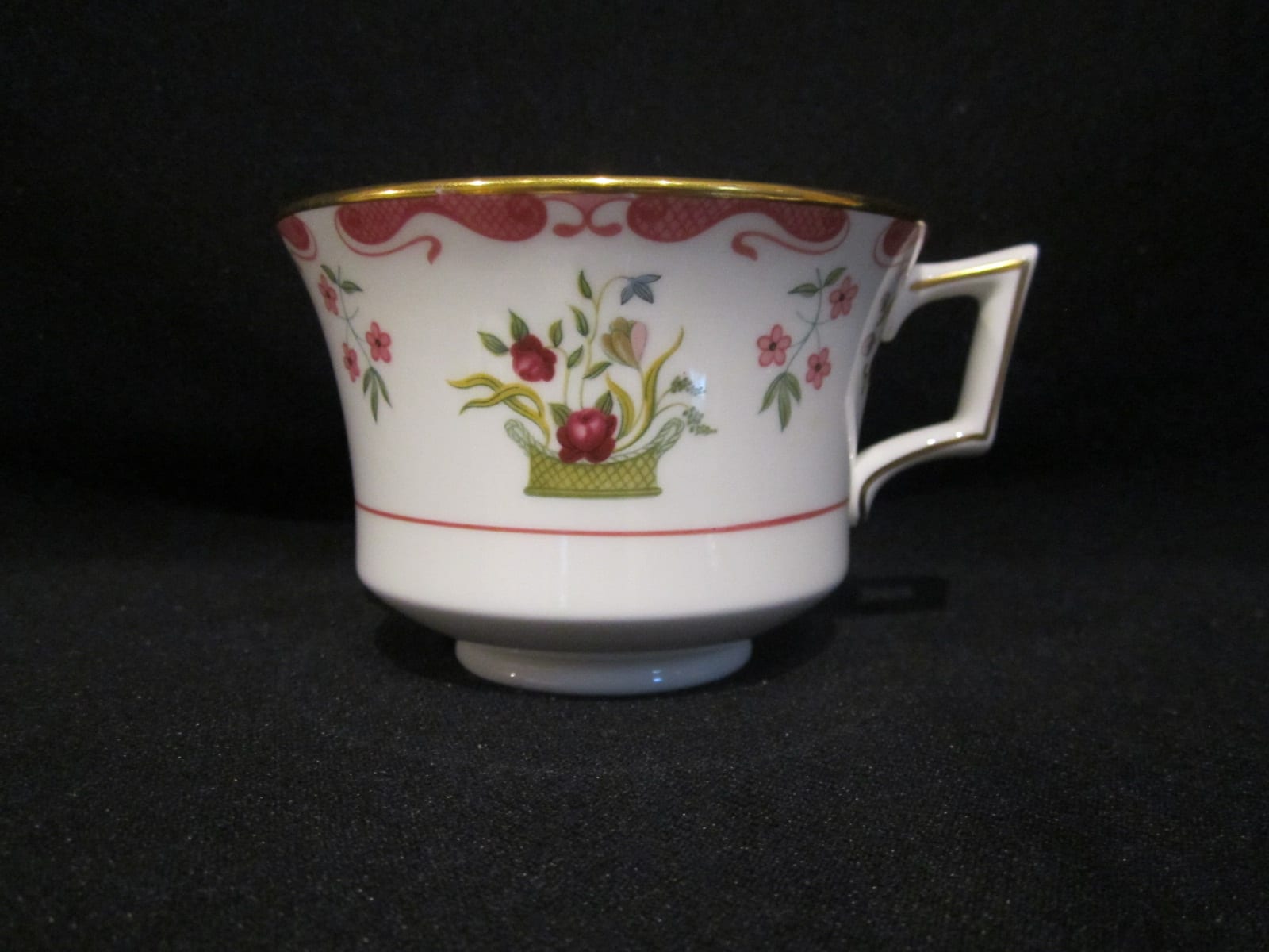 Wedgwood Bianca R4499 Teacup Only Missing Pieces Discontinued