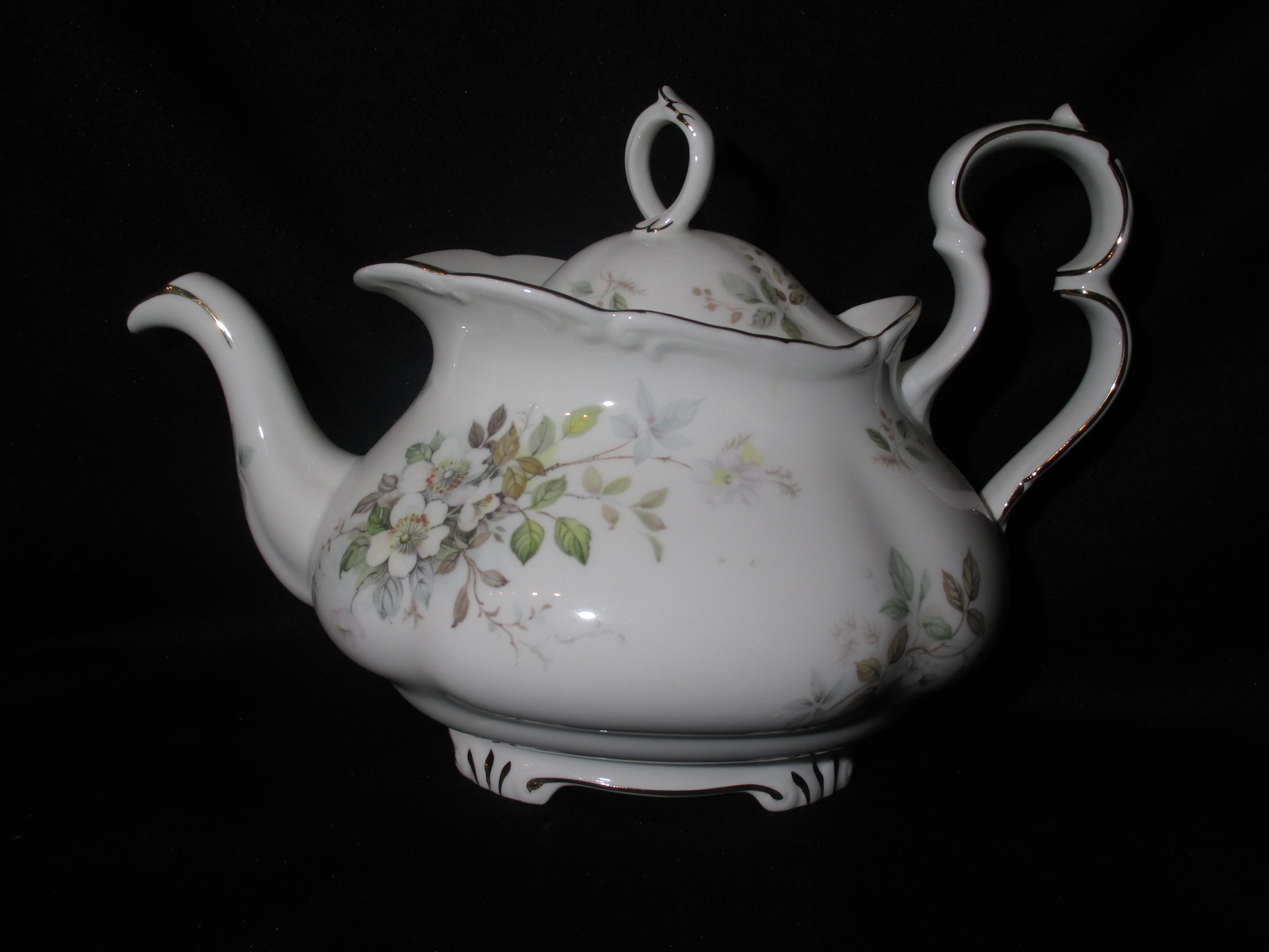 Royal Albert Haworth Victorian Teapot Missing Pieces Discontinued