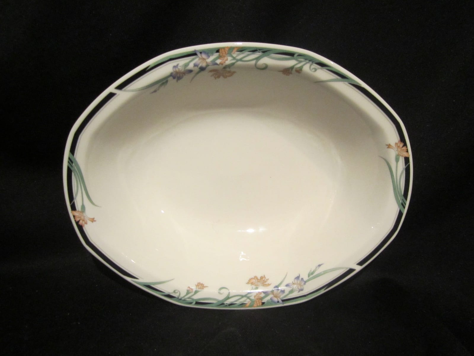 Royal Doulton Juno Oval Vegetable Bowl Missing Pieces Discontinued
