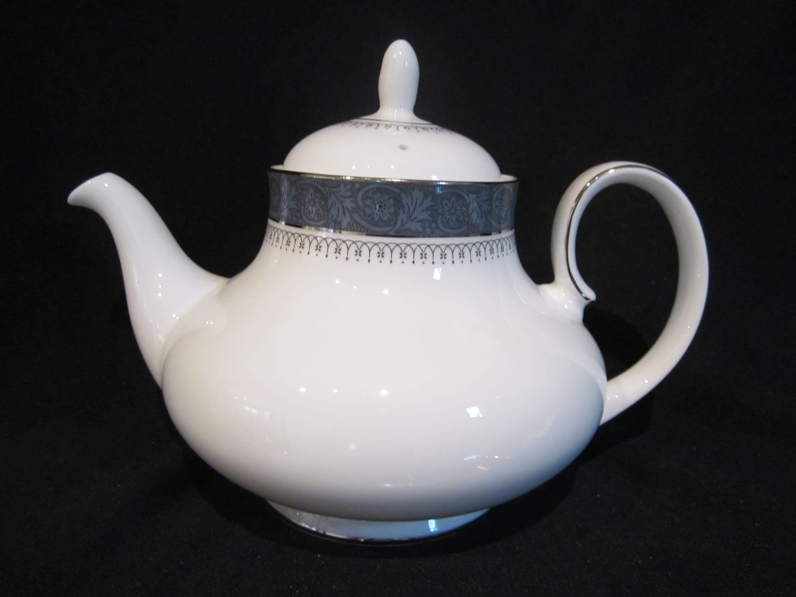 Royal Doulton Sherbrooke H5009 Teapot Missing Pieces Discontinued