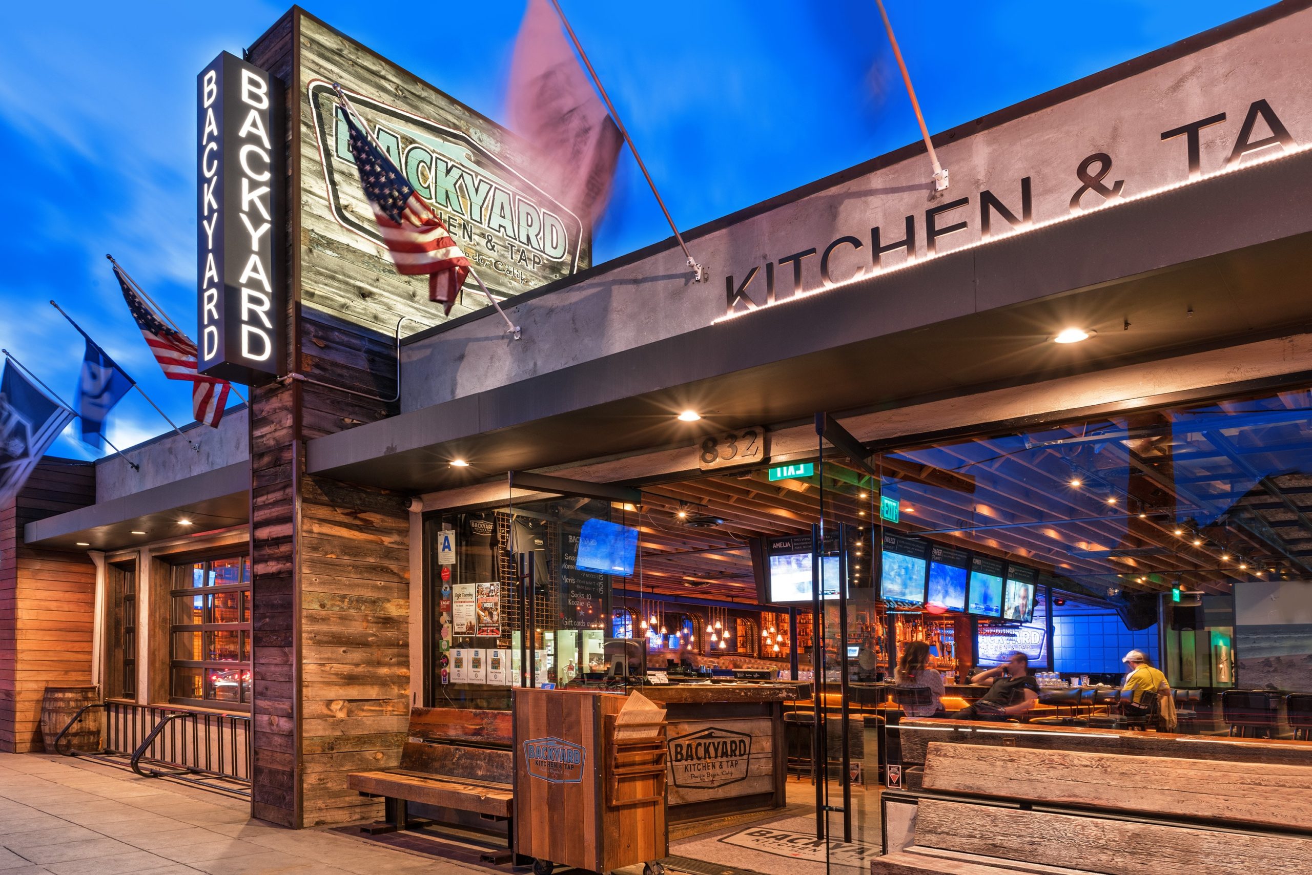 Restaurants & Bars Mission Sands