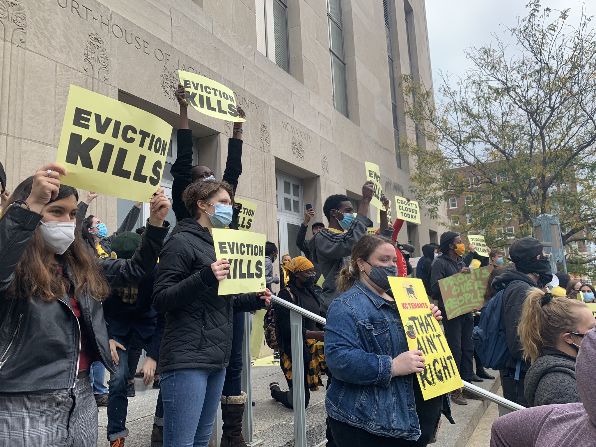 Missourians fight to keep their homes with end of eviction moratorium looming • Missouri Independent