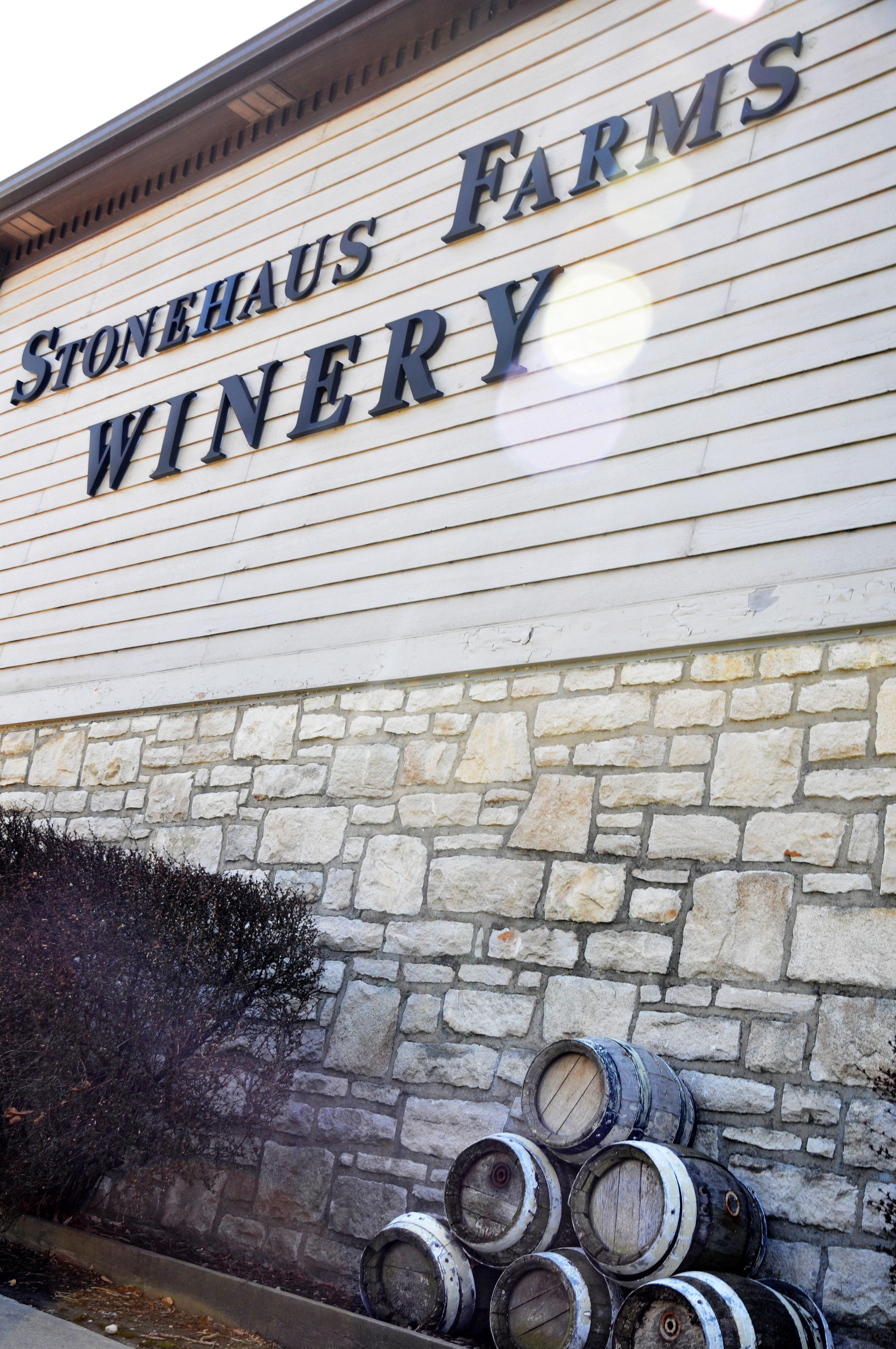 Stonehaus Farms Vineyard & Winery MO Wine