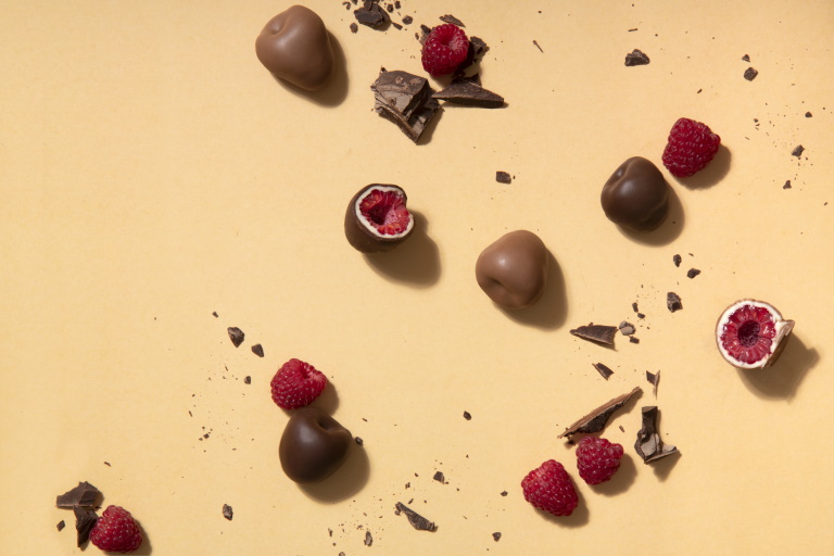 Frambuesas recubiertas de chocolate, descubre Franui Miss Sushi