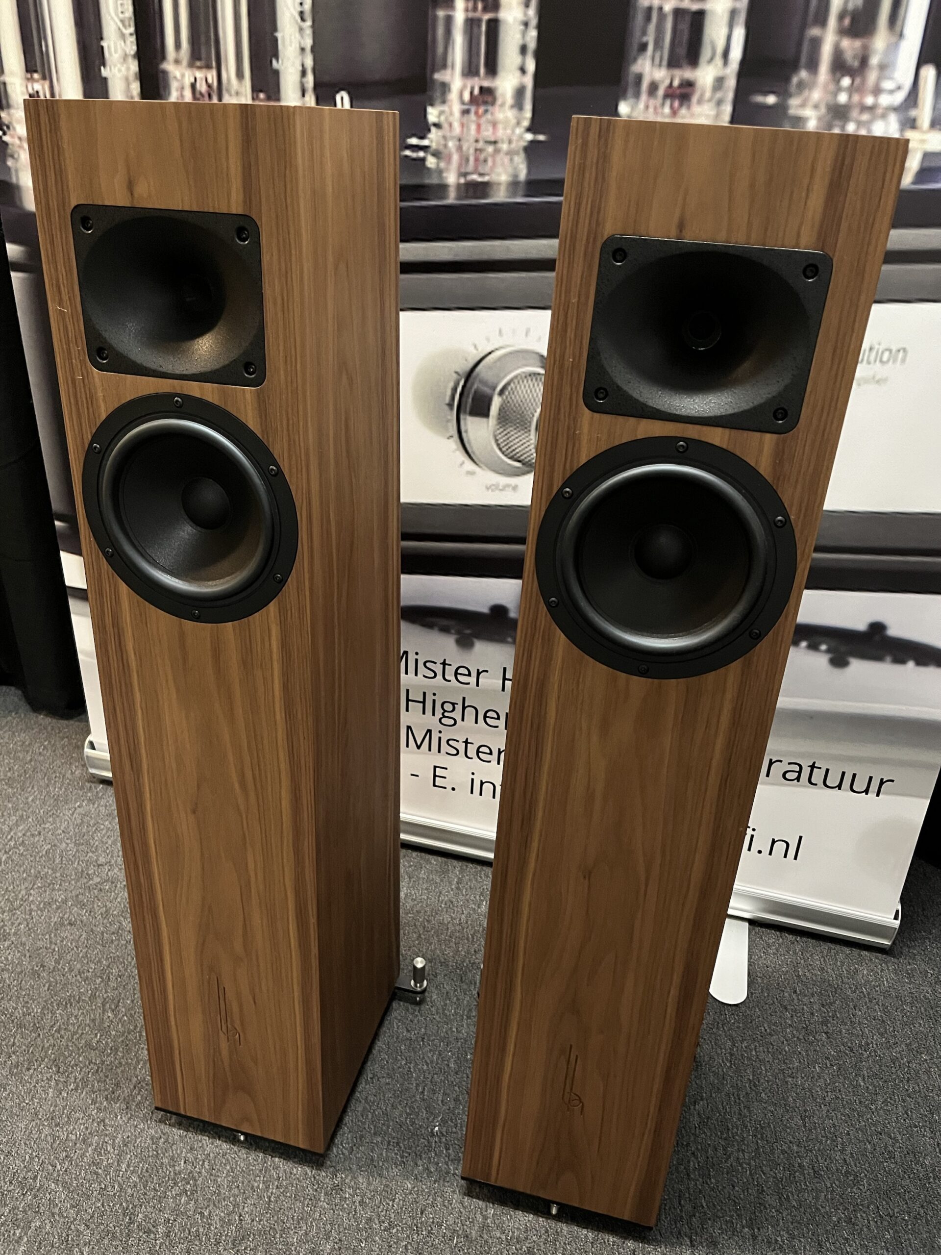 Blumenhofer Tempesta 17 (demo) Mister Hifi