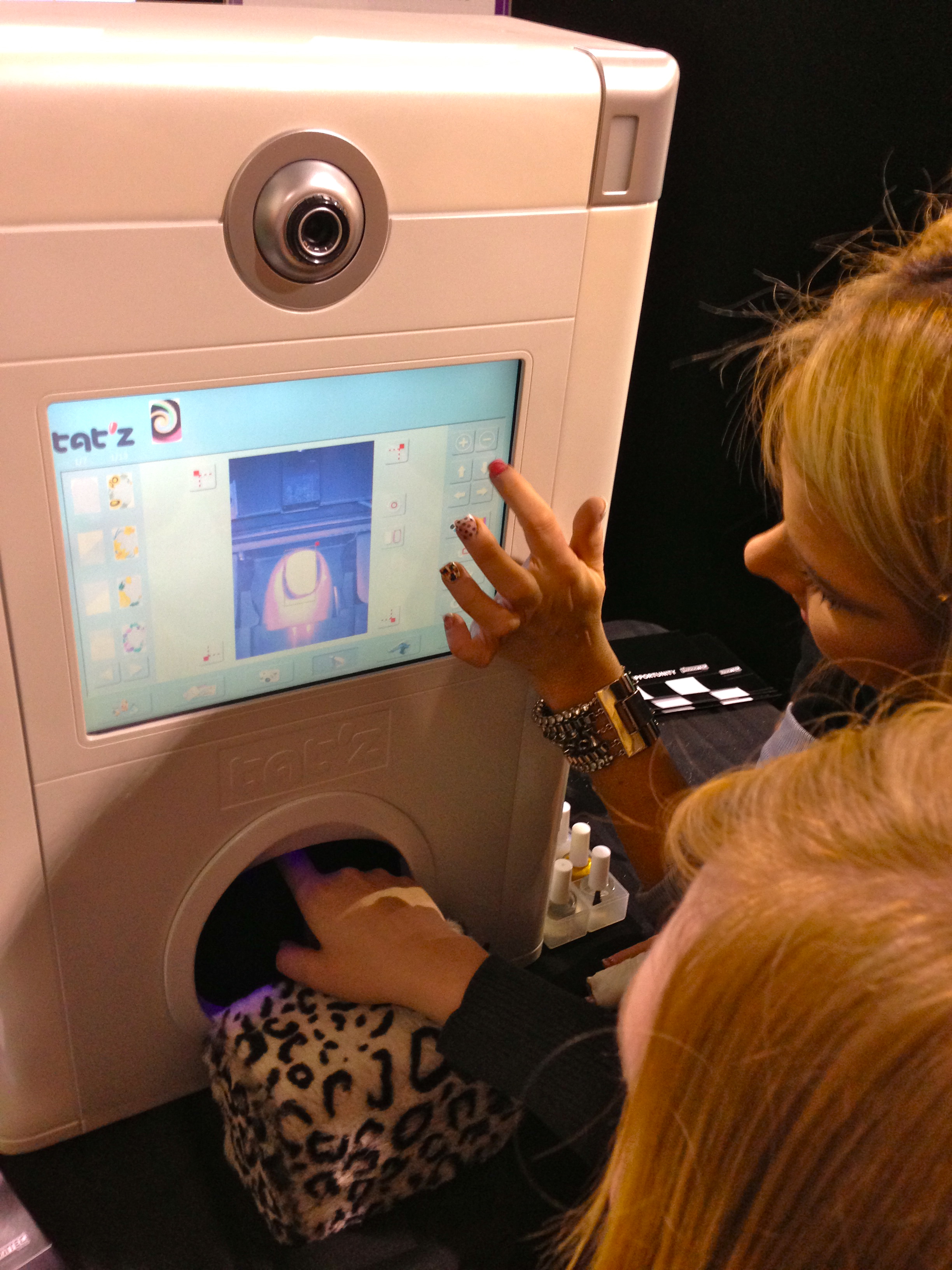 Tat’z Nail’z lets you print customized images, including your face, on