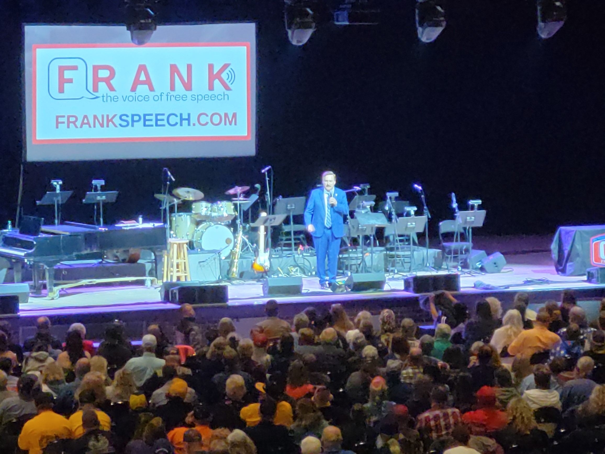 Lindell Announcement Attracts Nearly 1,700 To Corn Palace KMIT 105.9 FM