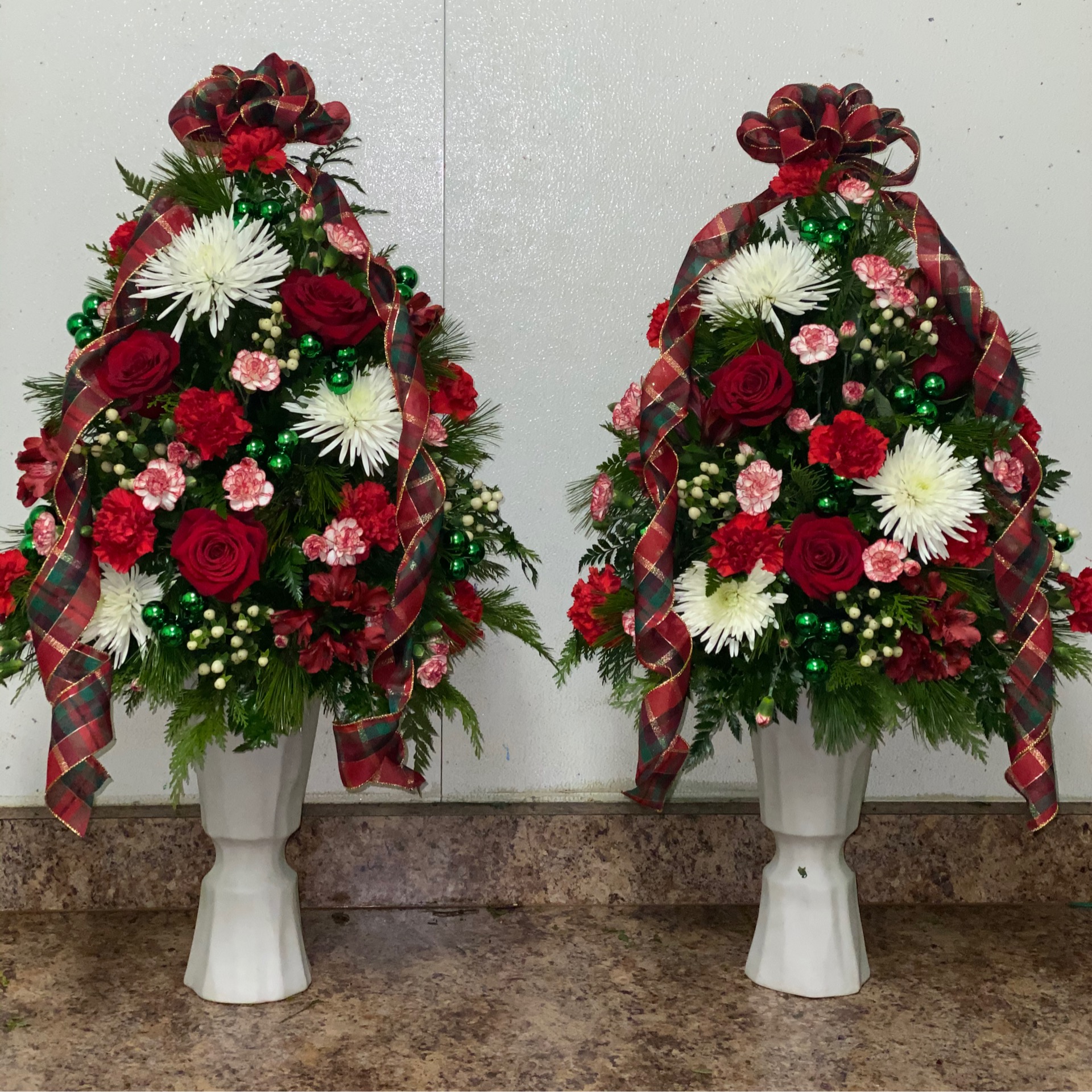 Deck the halls Mitchells Florist Orlando