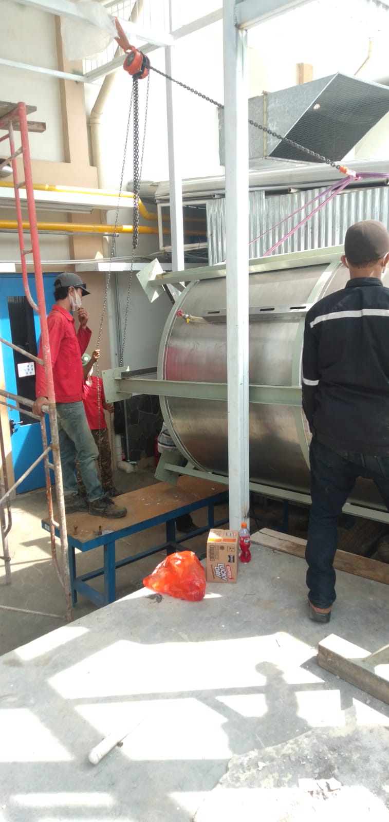 Instalation Boiler Feeder Tank PT PHAPROS PT. Mitra Sigma Tekindo