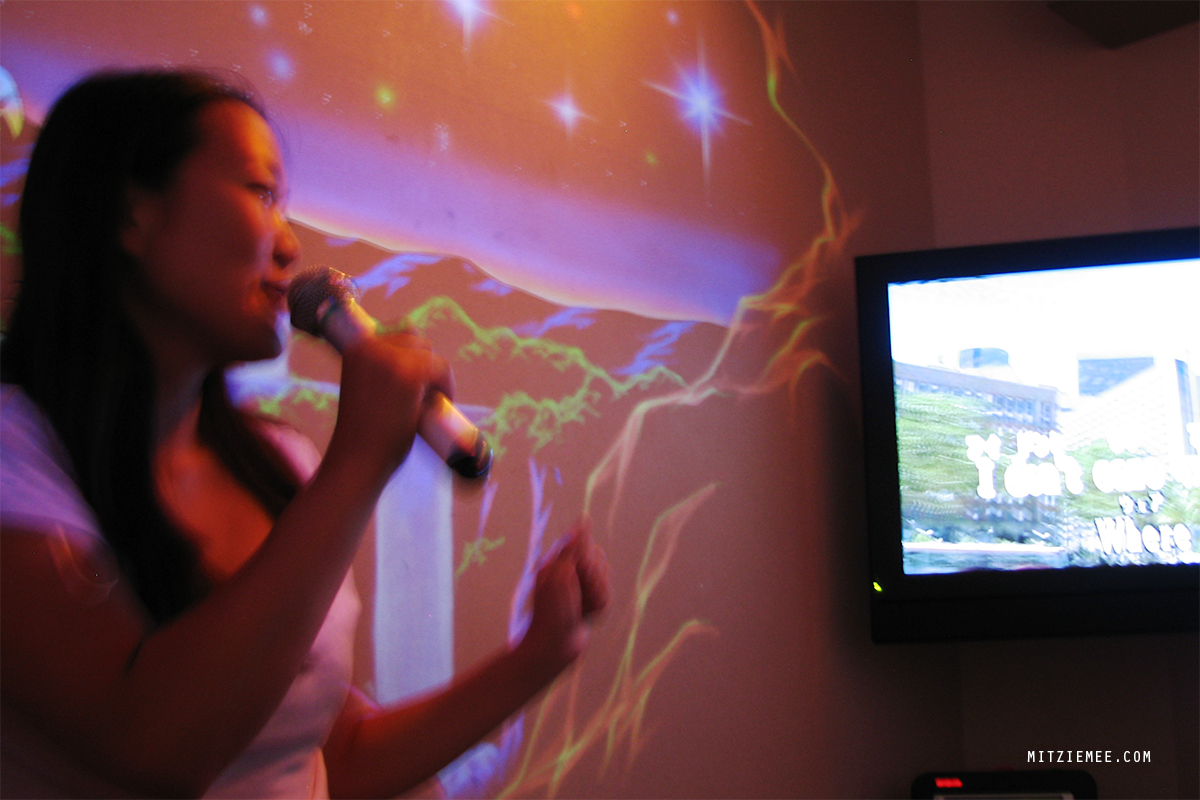 Karaoke Kan in Roppongi Karaoke bar in Tokyo Tokyo Blog Mitzie Mee