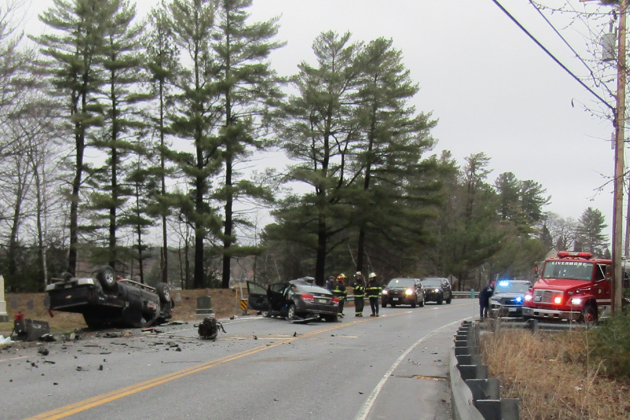 Head on Crash in Livermore Sends 4 to Hospital 107.9 The Mix
