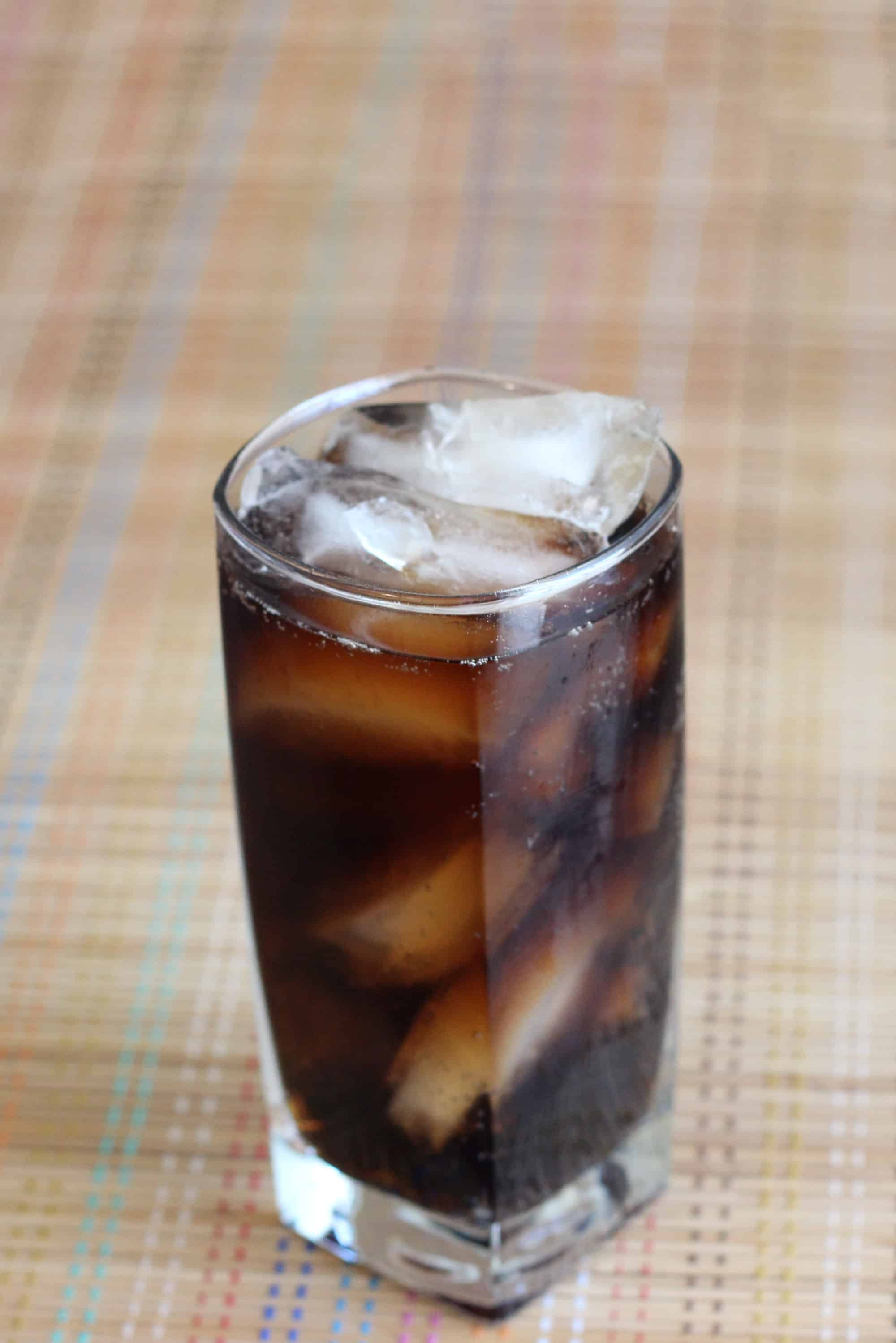 Pirate’s Float Cocktail Recipe Mix That Drink