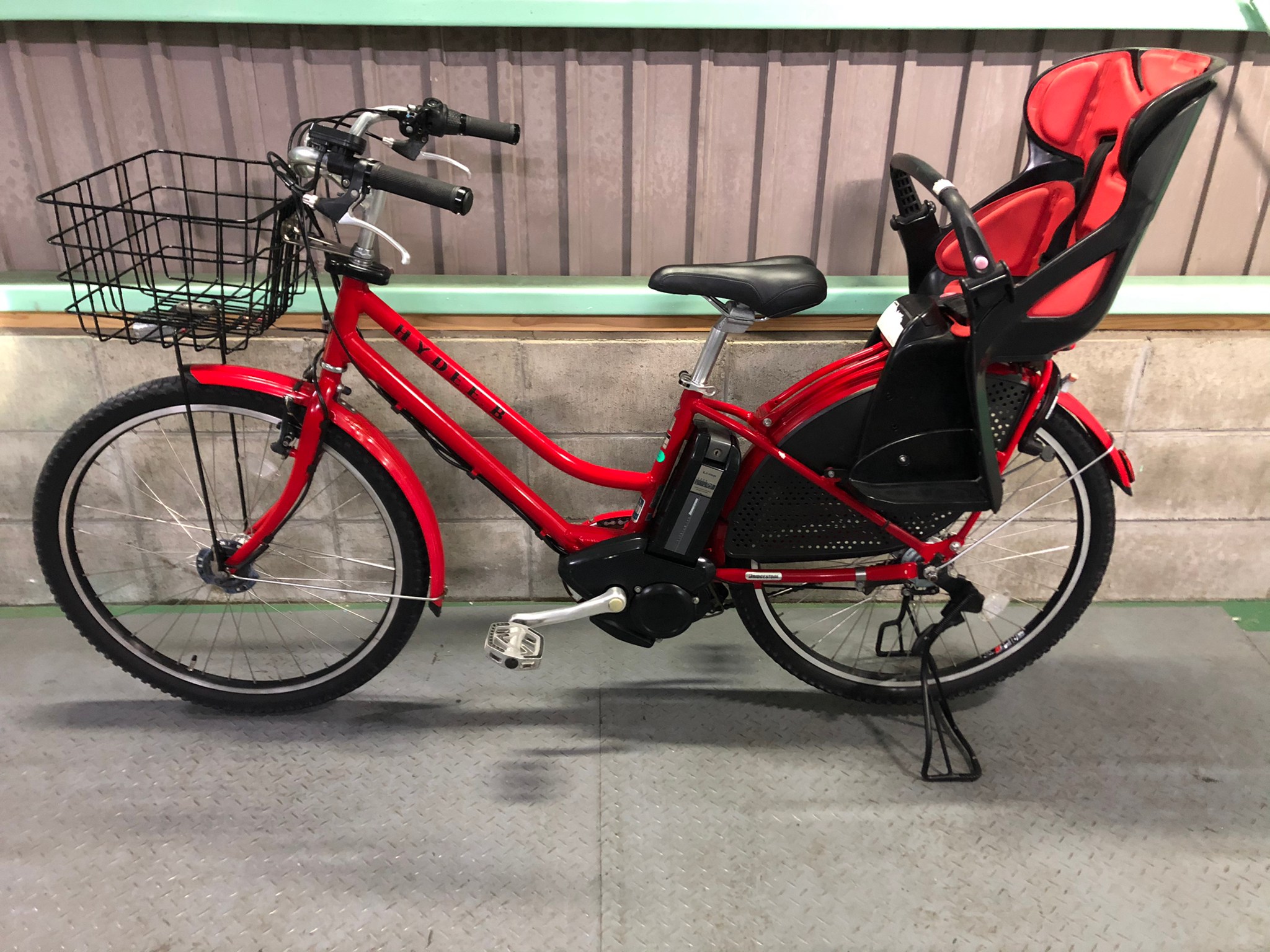 10+ 赤 自転車 References