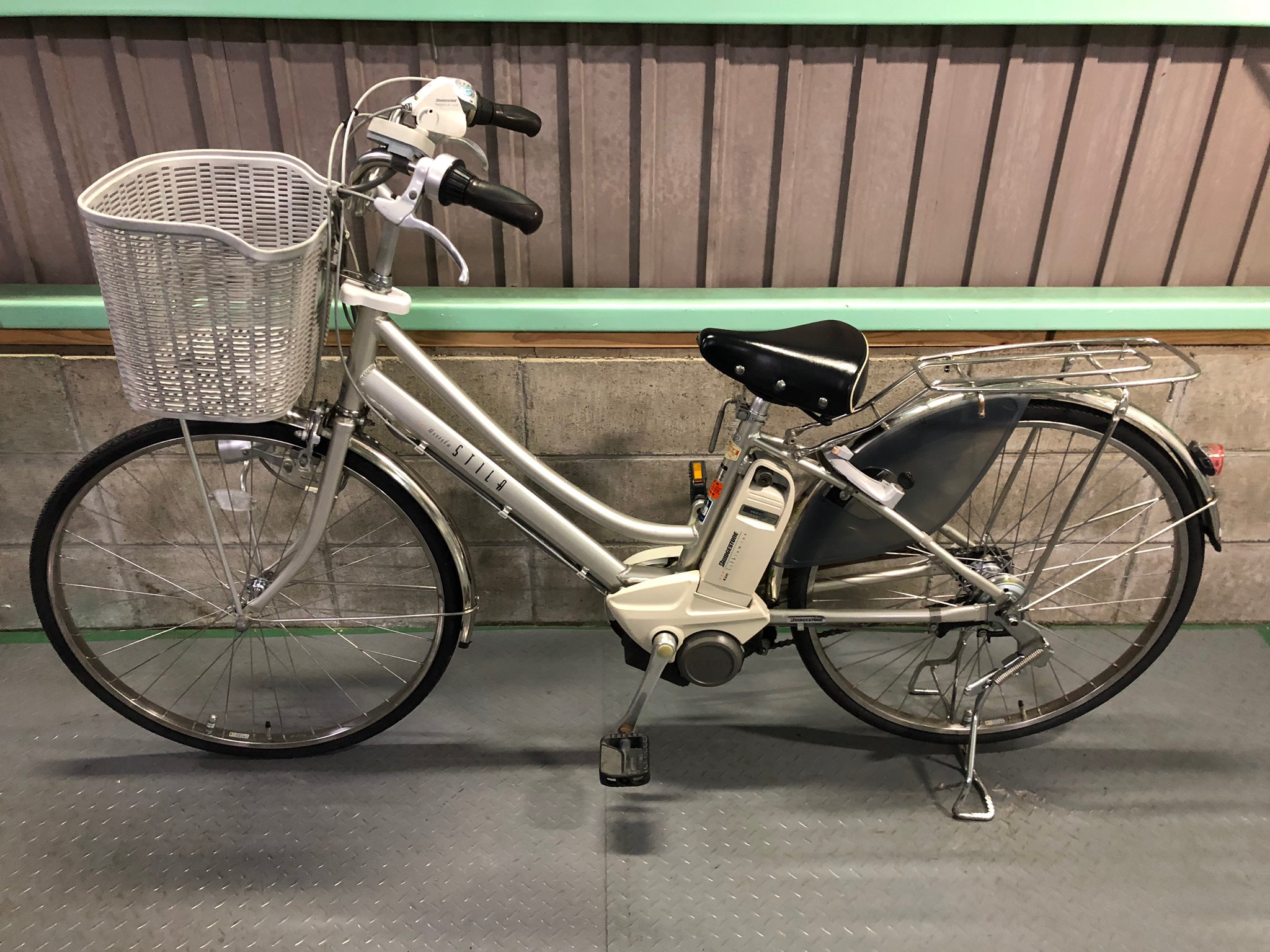 【SOLD OUT】電動自転車 ブリヂストン Assista STILA シャンパンゴールド 4Ah 国産・中古の激安電動アシスト自転車を