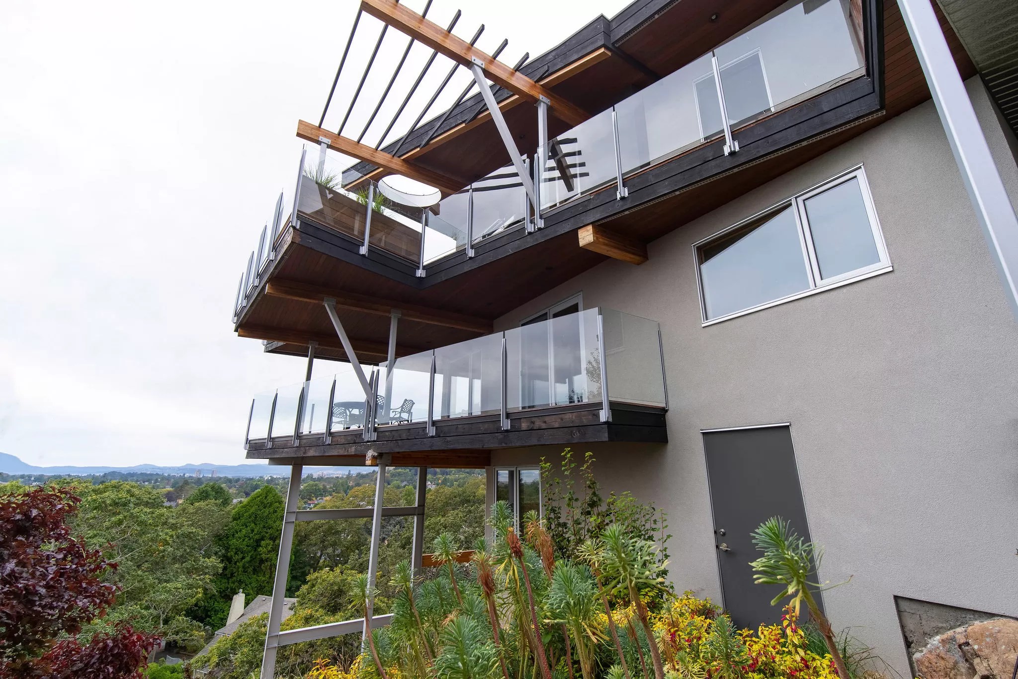 Barkley Terrace MJM Architect Inc.