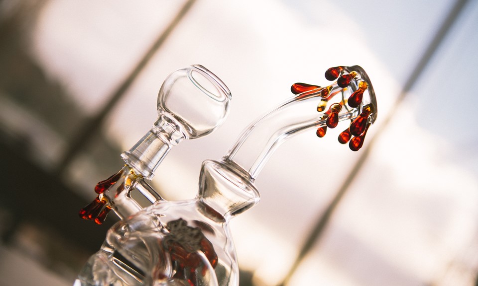 How to smoke dabs, shatter, & wax for beginners MJ PurePlay Index
