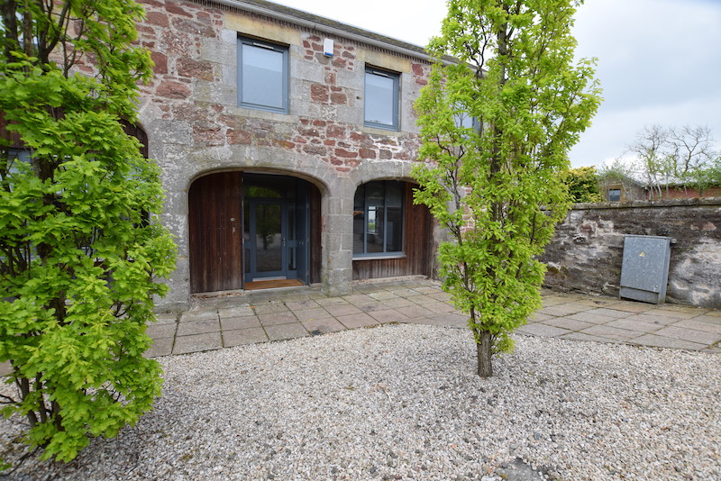 Cuthill Towers, Milnathort, Perthshire, KY13 9SE MKB Lettings