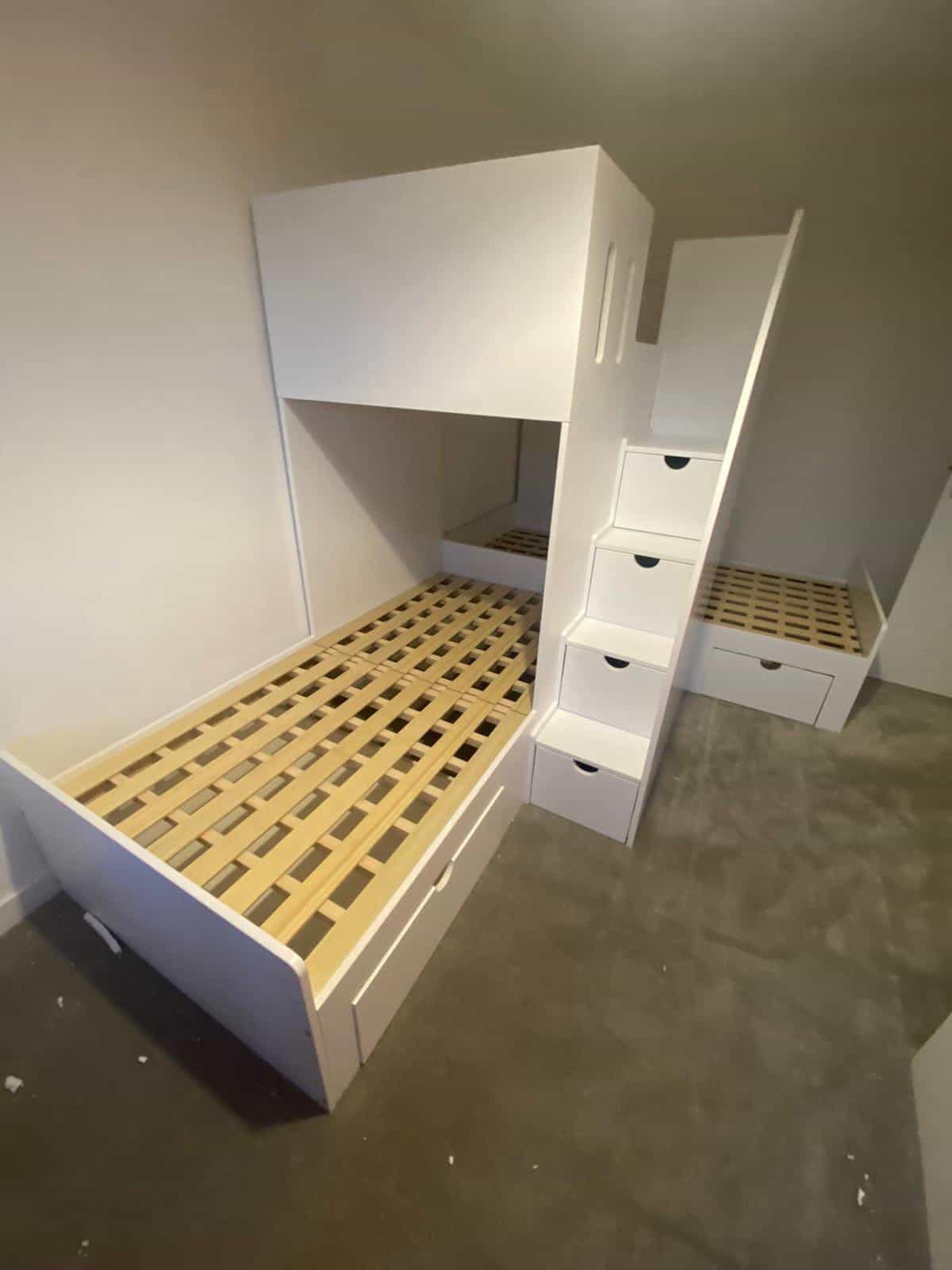 Corner Triple Bunk Bed Space Saving Corner Bunk Bed