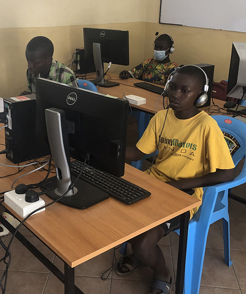 Computer lab brings new educational opportunities Maryknoll Lay