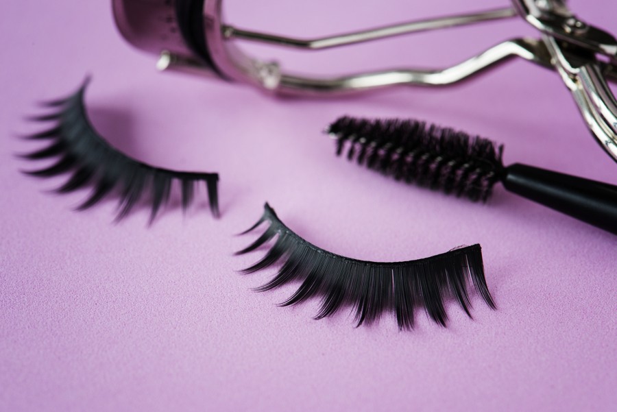 Make Your Own Eyelashes with Tips to Start your Own Business