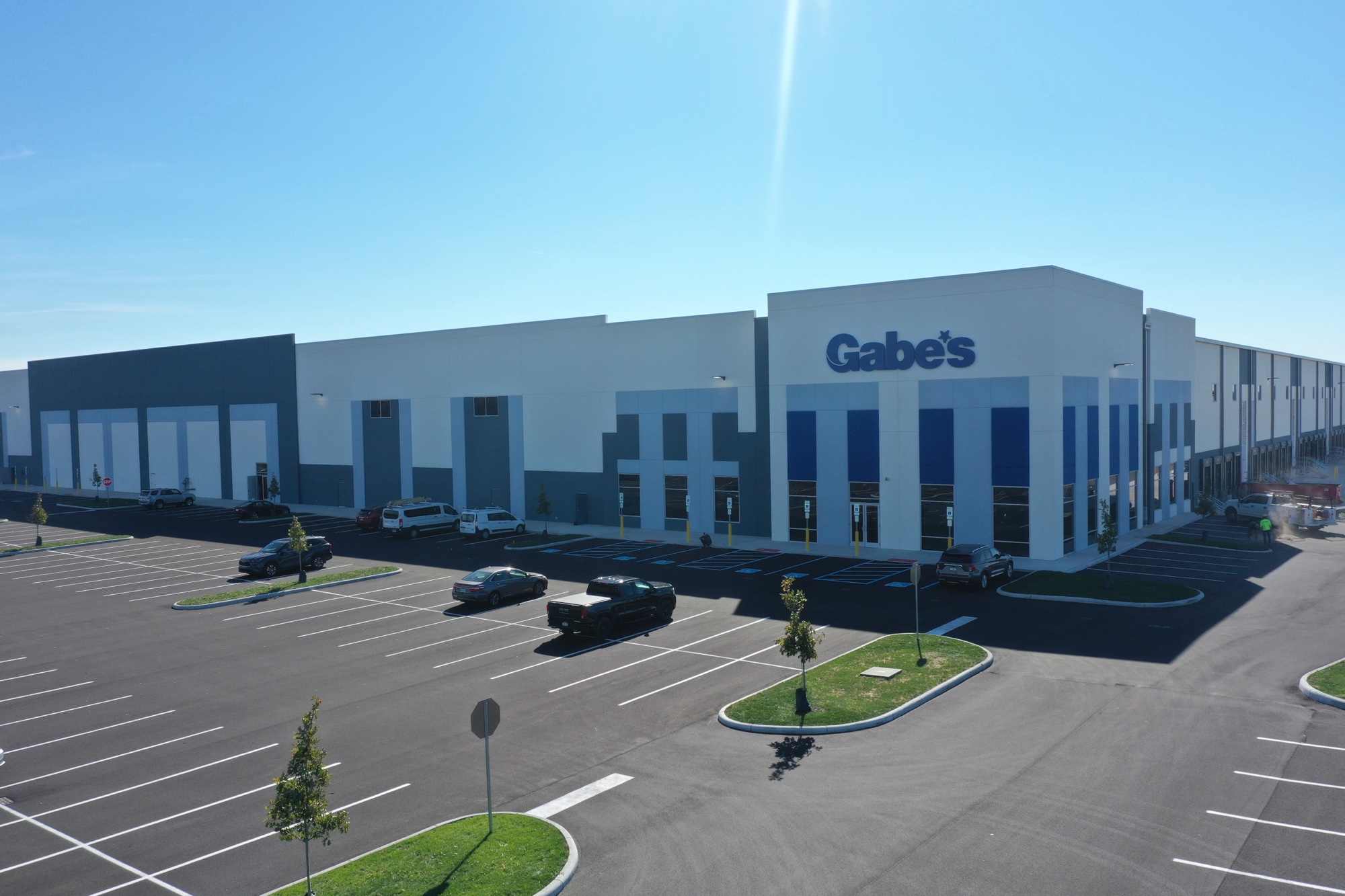 GABE’S OPENS ITS LARGEST DISTRIBUTION CENTER IN CLARK