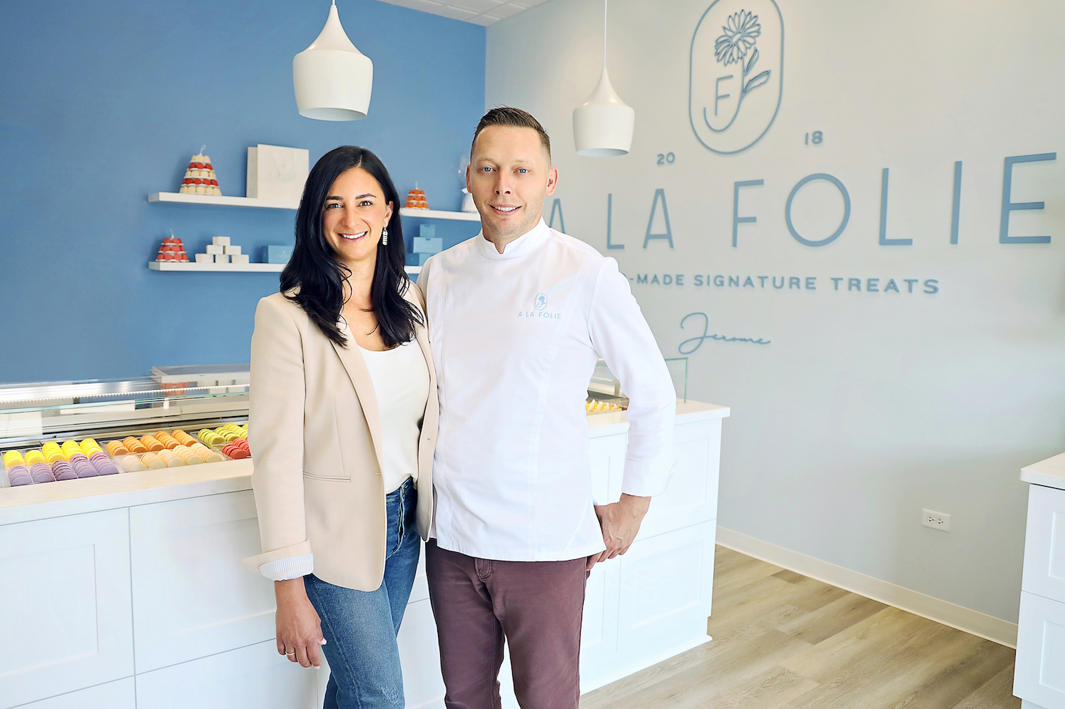 A LA FOLIE Announces Grand Opening for New Naperville