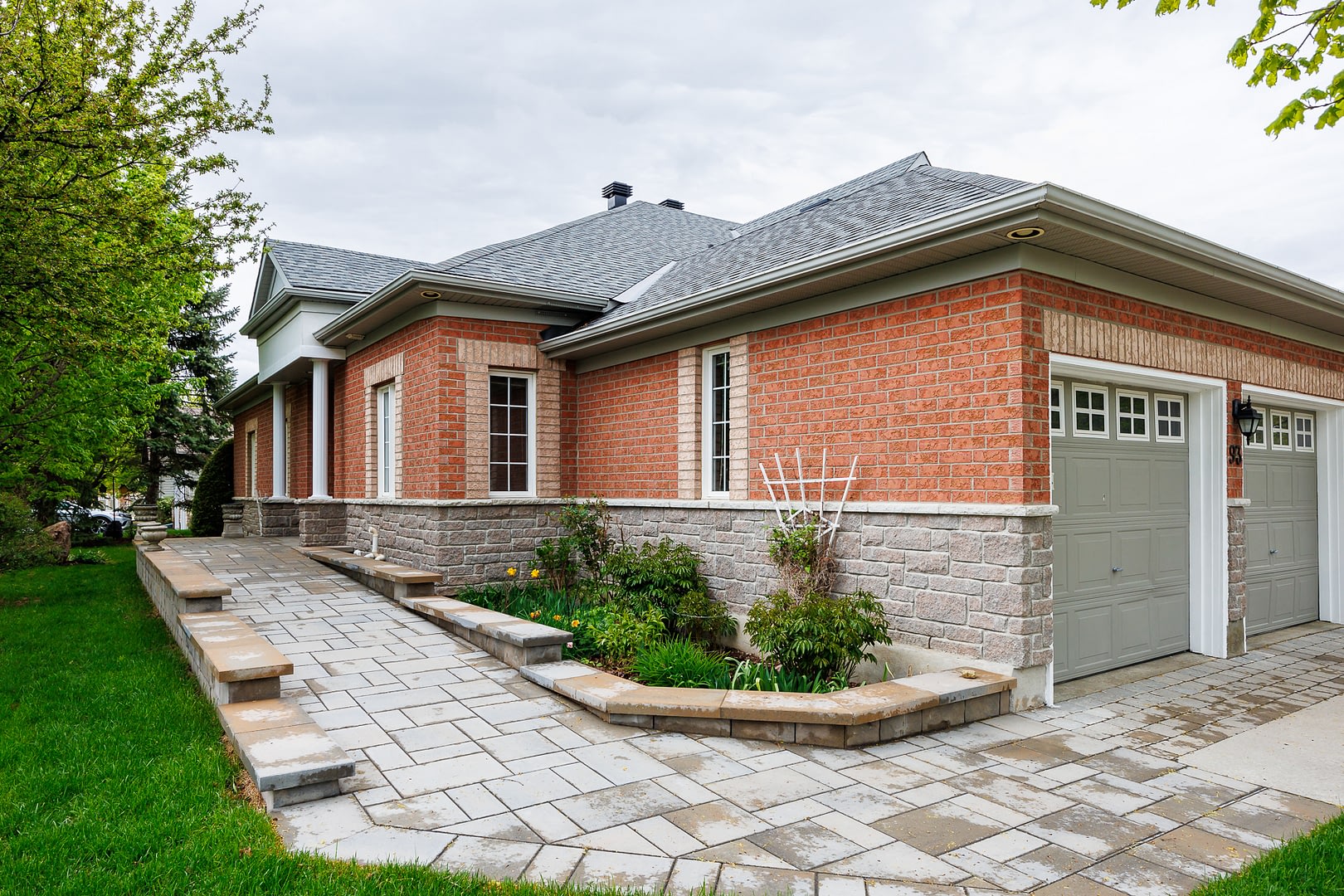 The Tweedsmuir Resort 93 Kinmount Private Barb & Carole Real Estate Team