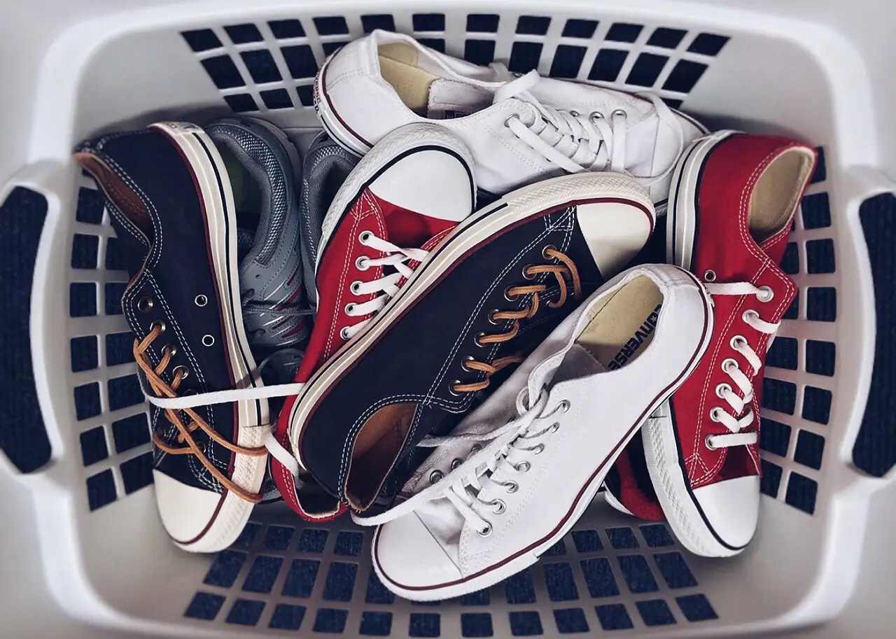 How to Wash Trainers In A Washing Machine MadWash