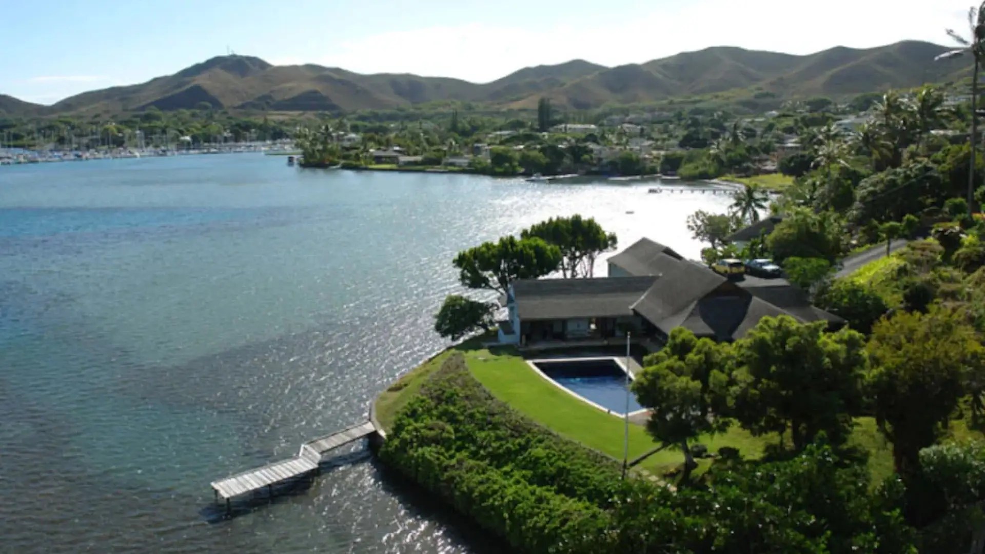 Top 10 Kaneohe Luxury Vacation Rentals & Vacation Homes