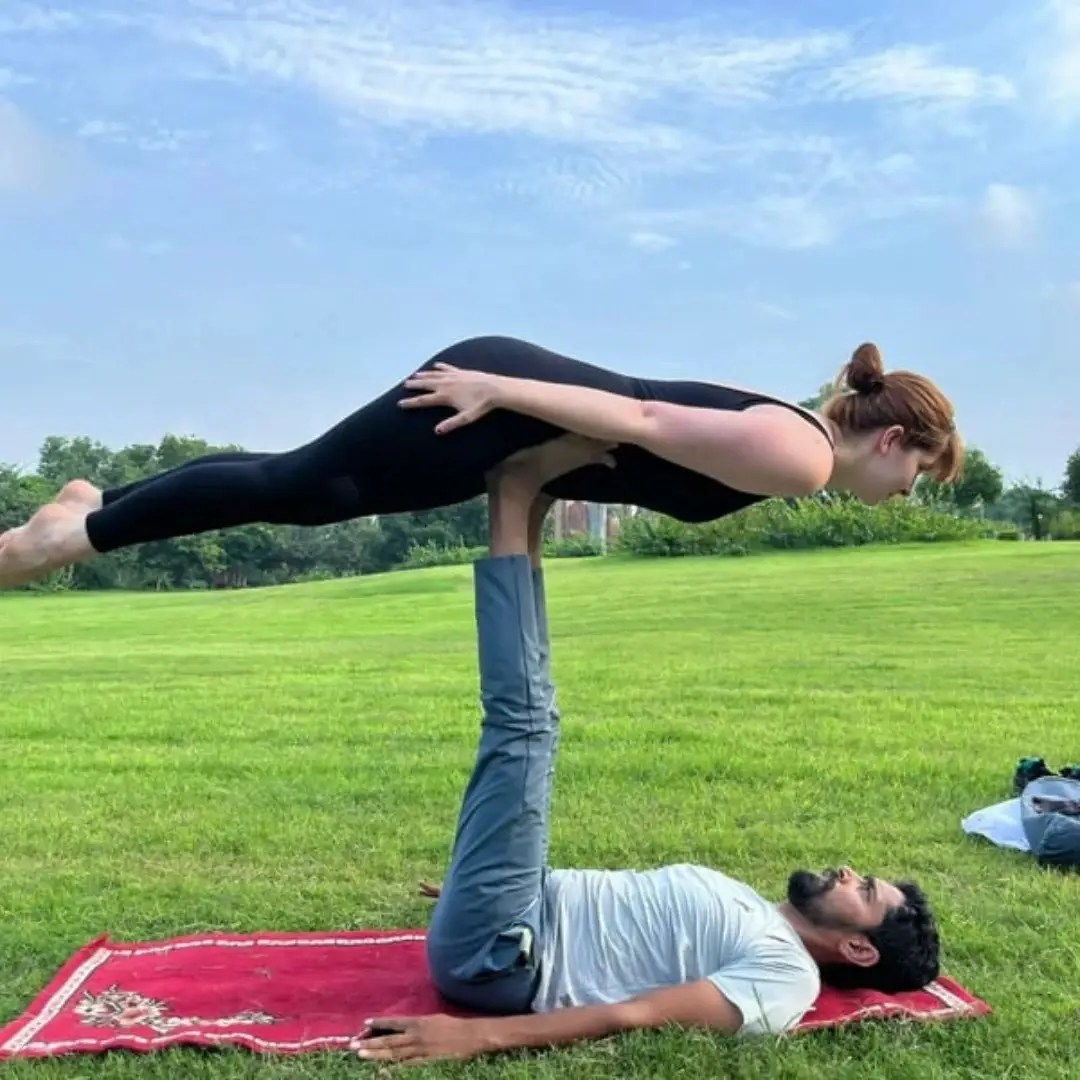 REJUVENATING SUNRISE YOGA IN JAIPUR Elefanjoy Best Elephant Rides