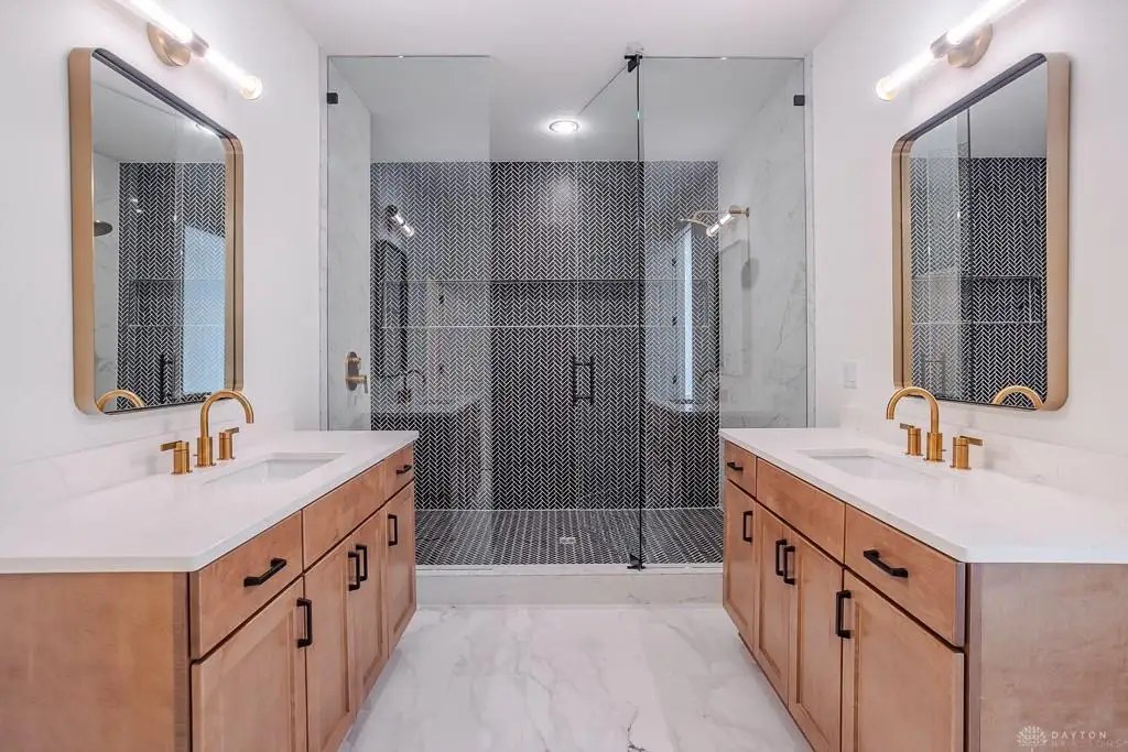 Custom Built Bathrooms Dayton Ohio Catalyst Custom Homes