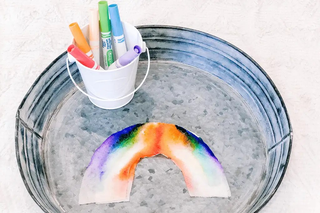 Climbing Rainbow Science Experiment Rainbow STEAM Actiity for Kids