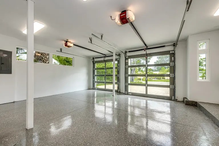 Lake Park Spec House James Knafo Architect + Builder Naples, FL